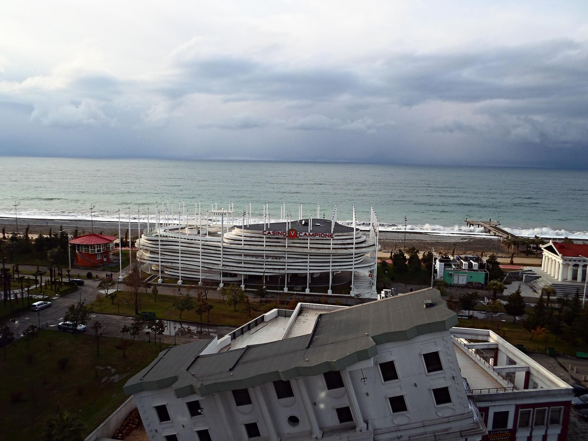 Rock Hotel First Line Batumi Eksteriør billede