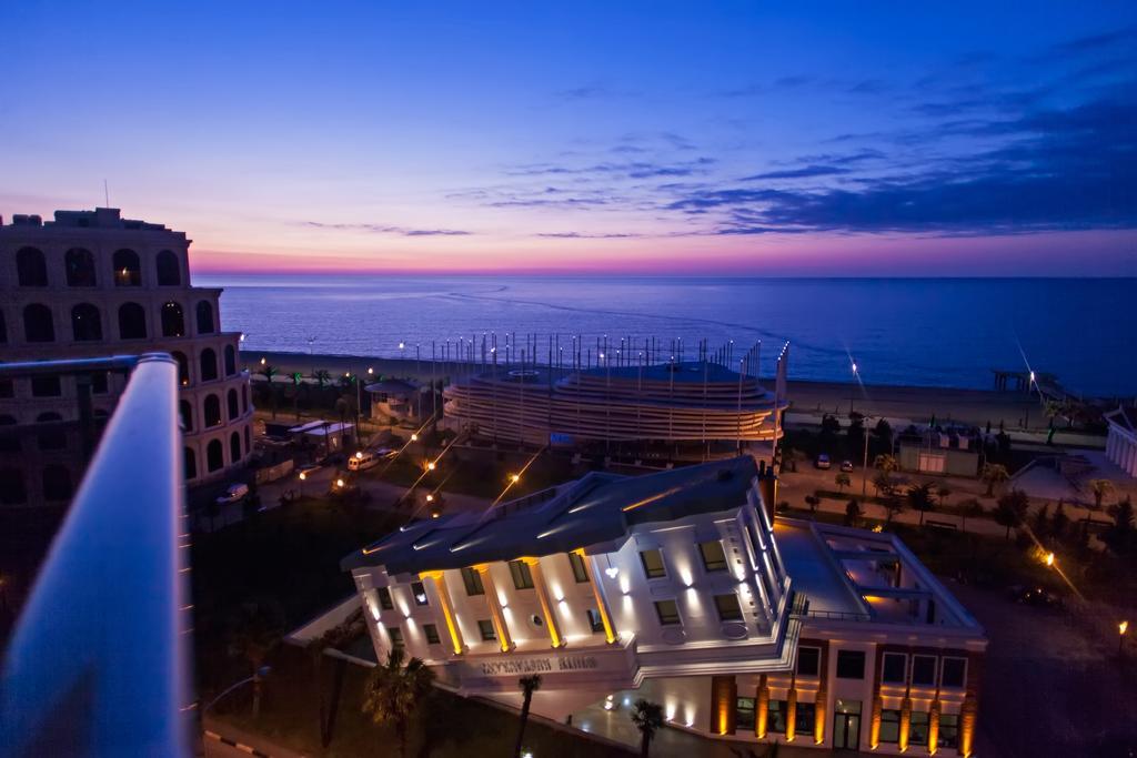Rock Hotel First Line Batumi Eksteriør billede